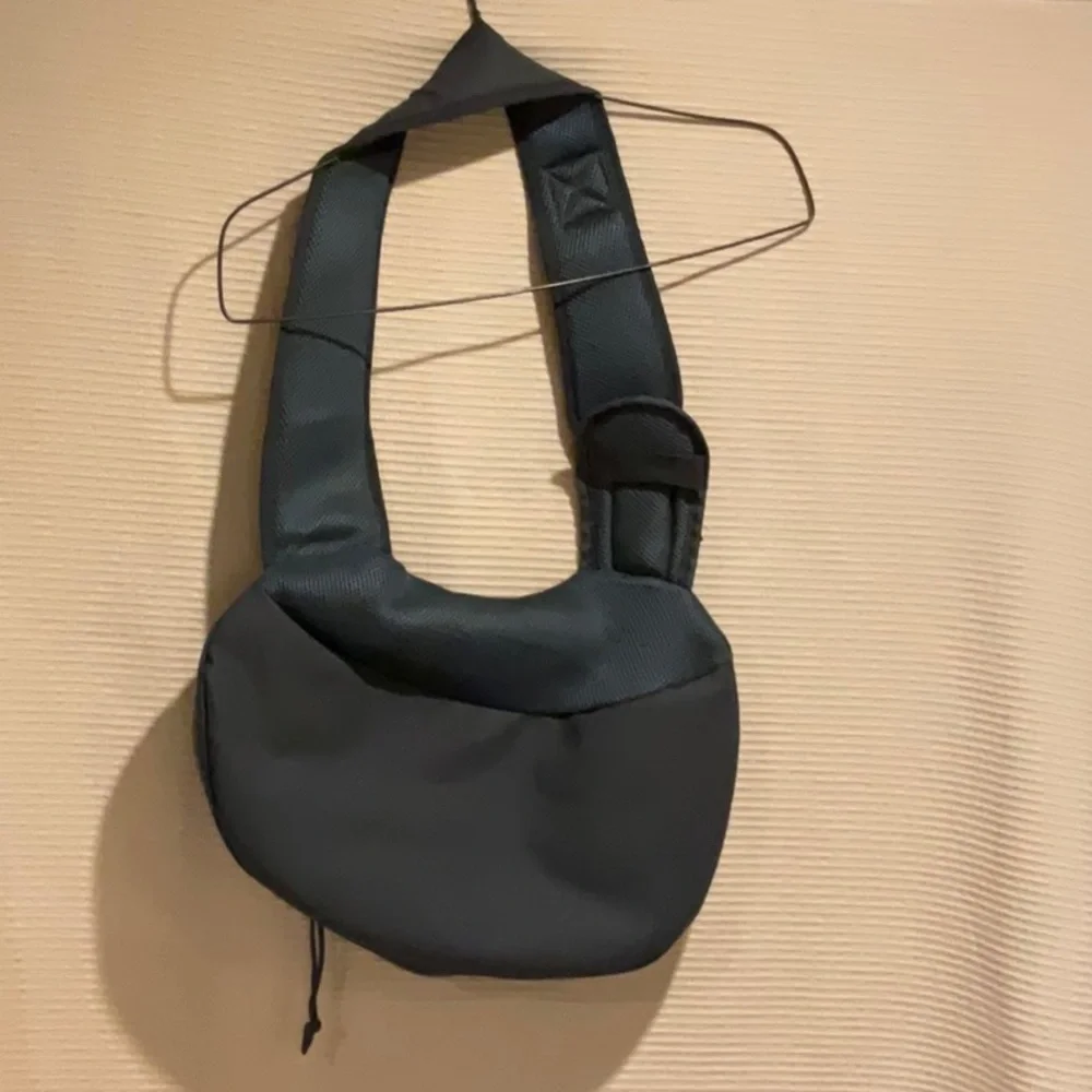Yudodo pet carrier Sling NEW in original packaging Grey Black